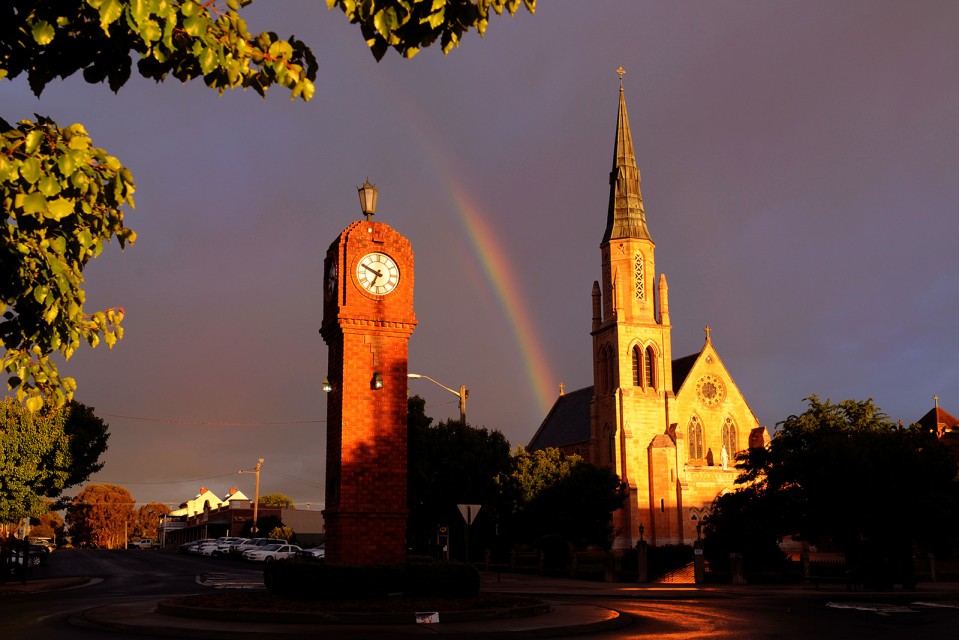 Clock tower and St Marys church, Mudgee. Photo by Amber Hooper